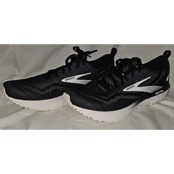 NEW Brooks Men's Revel 6 Running Shoes Black/ White - Picture 3 of 6